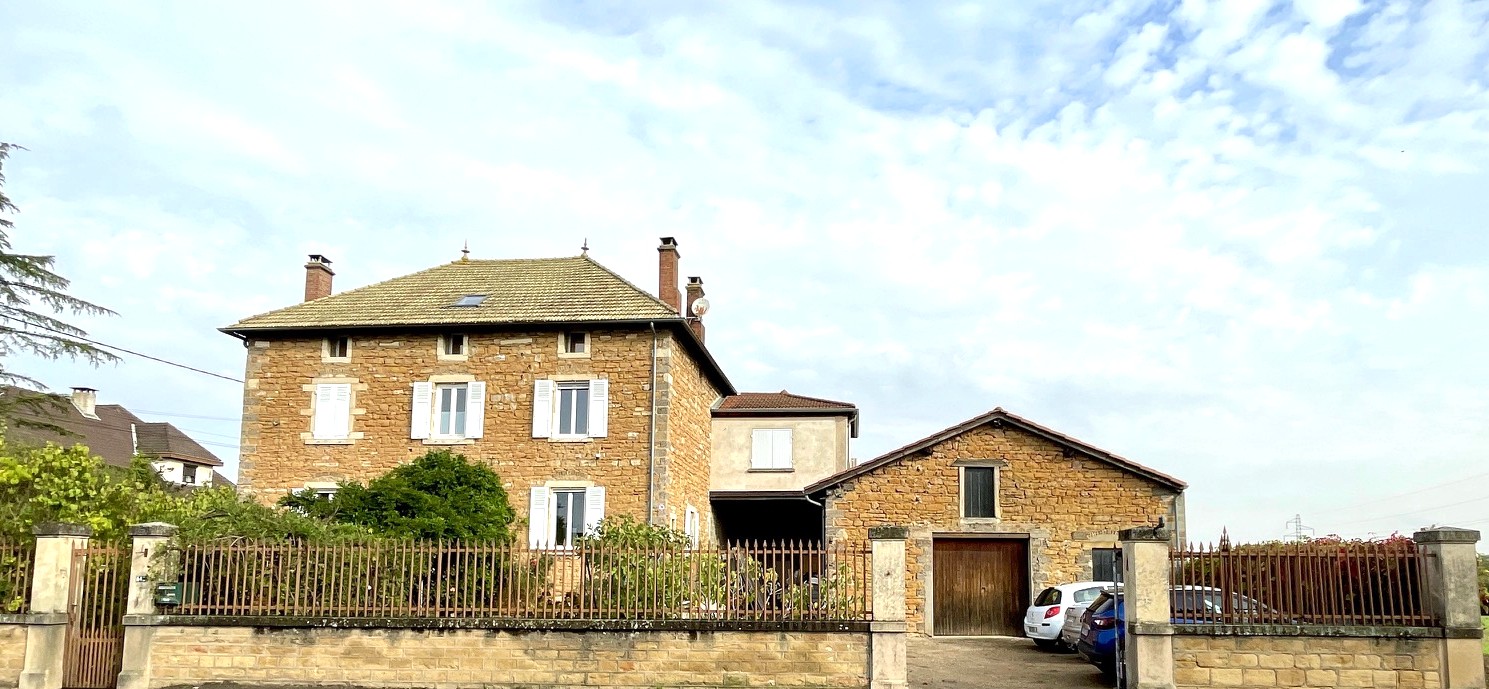 Maison T8 285 m² Gleizé