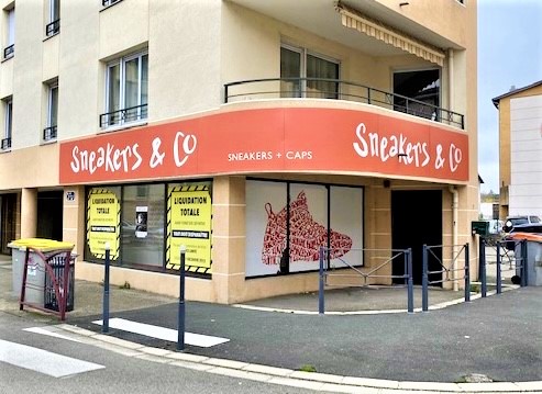 SOUS-COMPROMIS - Local commercial Bourgoin Jailleu